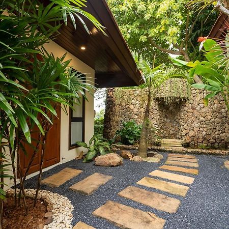 Nai Harn Baan-Bua Villas Εξωτερικό φωτογραφία